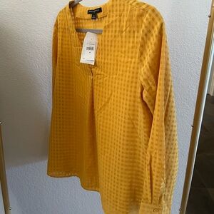 Banana Republic blouse - mustard yellow

Size M